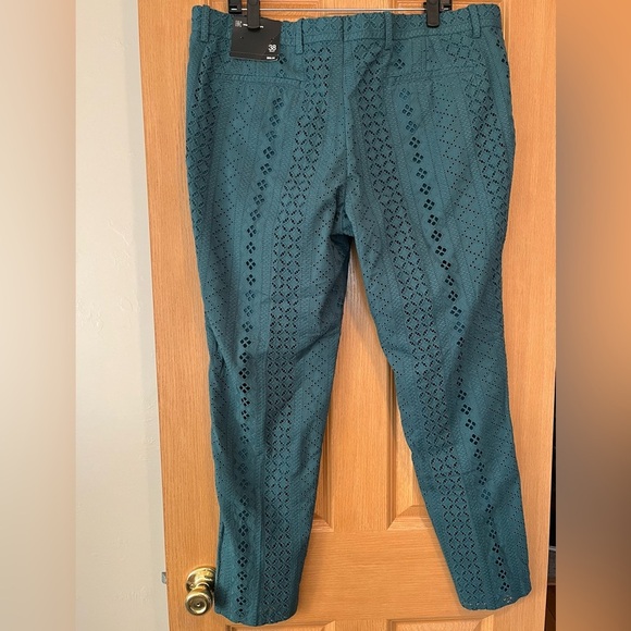 International Concepts Eyelet Pants in Island Breeze  NWT - Picture 11 of 13